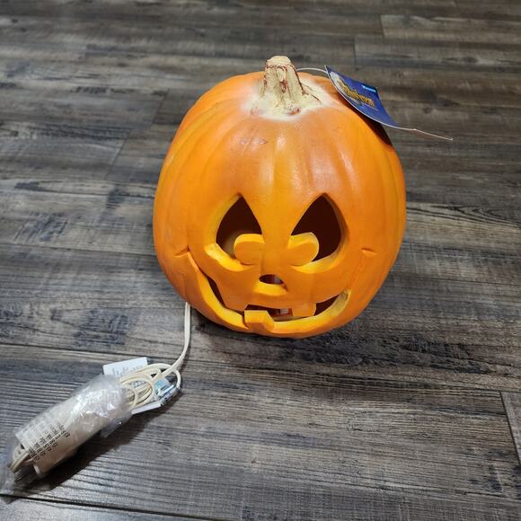 New Hallow Scream light up spooky Jack-O-Lantern foam vintage Halloween decor - Picture 1 of 8